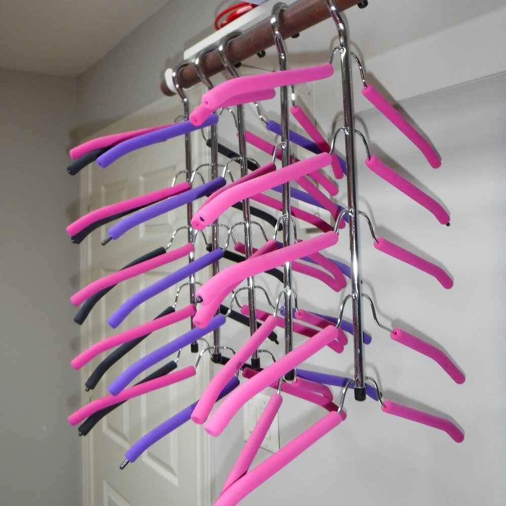 Set of 5 - 5 Tier Space Saving  Non Slip Foam Padded Hangers